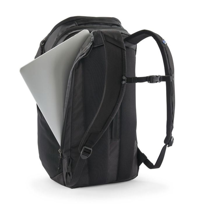 Patagonia Black Hole Pack 32L | Rucksacks | Bananafingers